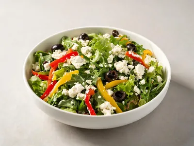 Gemischter Salat mit Hähnchenbrust